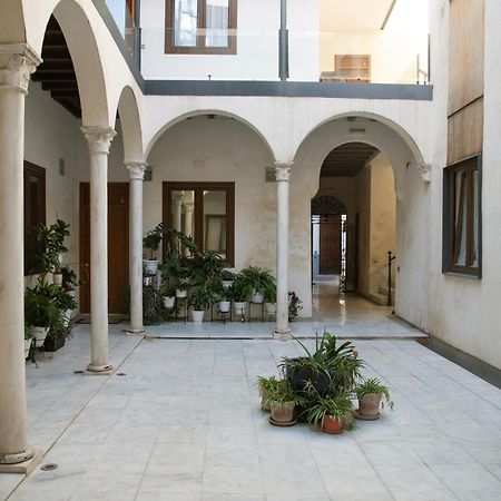 Casa Palacio Bustos Tavera Σεβίλλη Εξωτερικό φωτογραφία